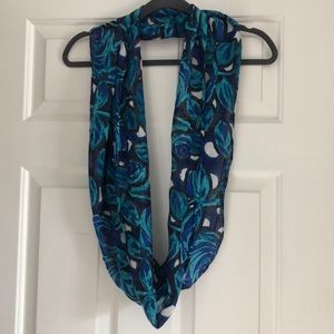 Chase employee attire lands end infinity scarf